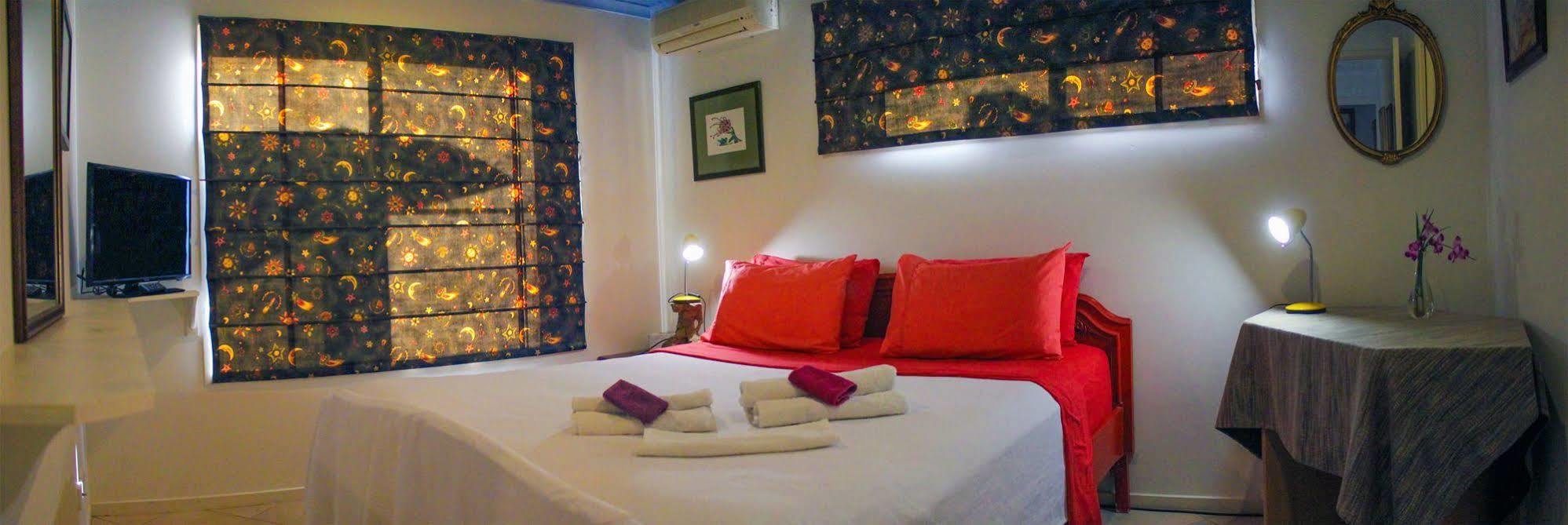 Noosa Edge Nudist Retreat Bed & Breakfast Doonan Exterior photo