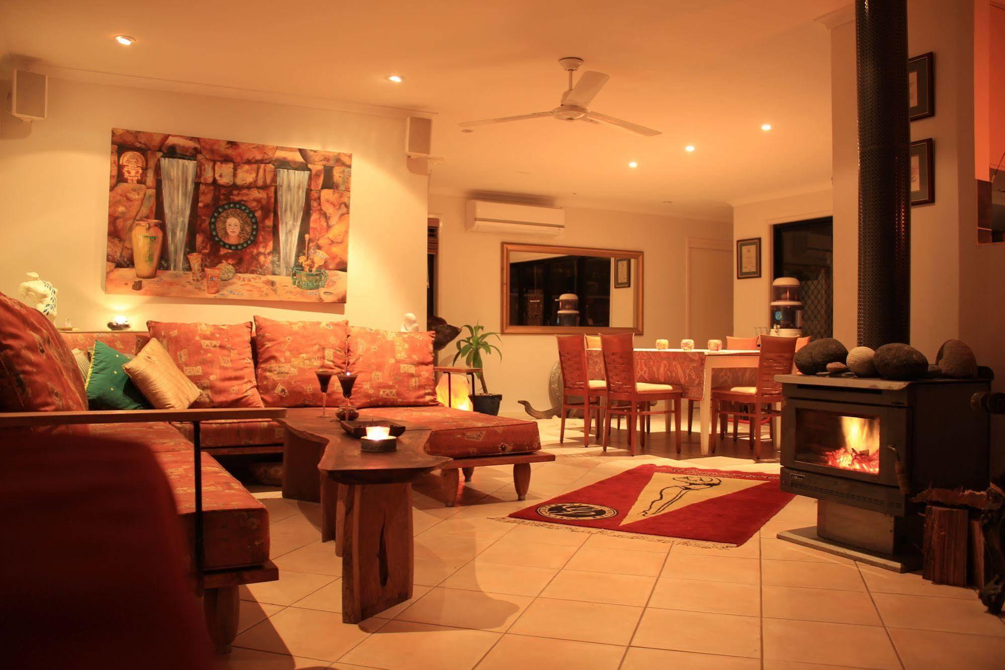 Noosa Edge Nudist Retreat Bed & Breakfast Doonan Exterior photo