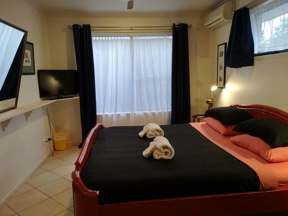 Noosa Edge Nudist Retreat Bed & Breakfast Doonan Exterior photo